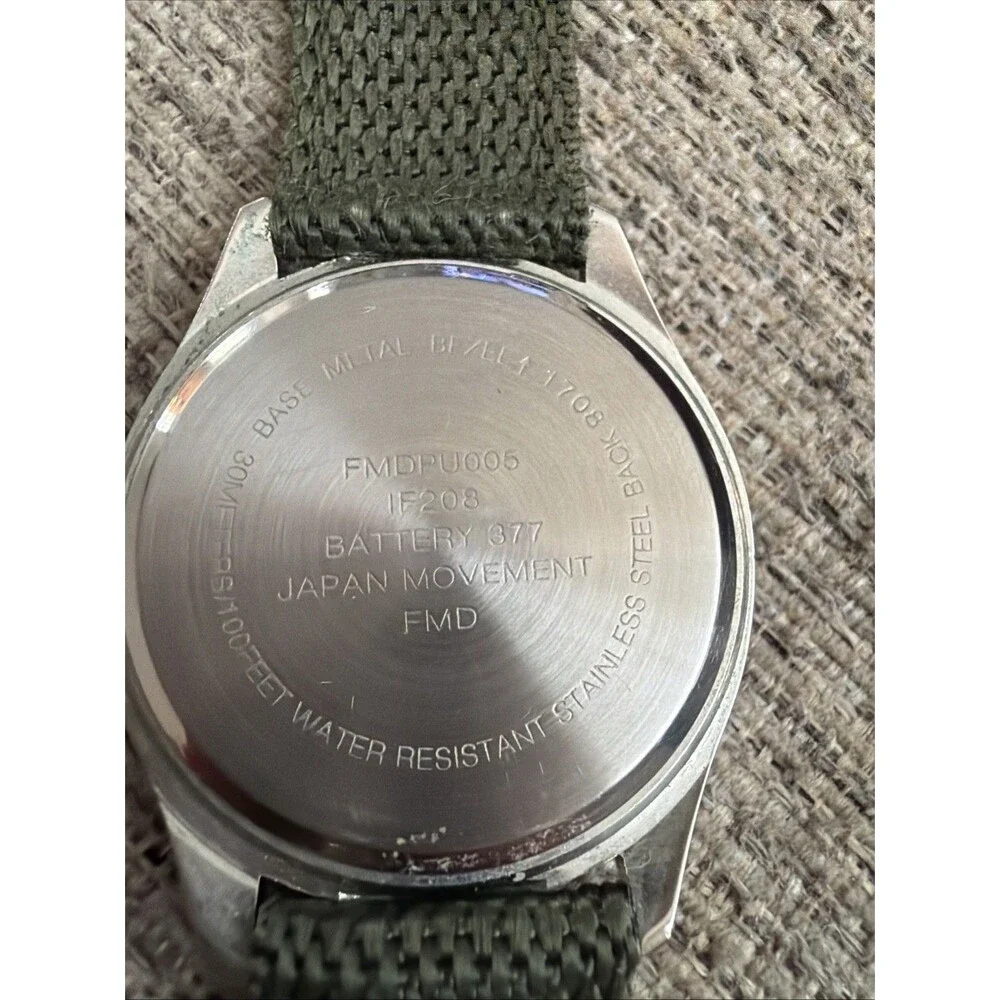 VTG FMD Japan Quartz Watch Men 30m Silver Canvas Military Dial Analog New Batter